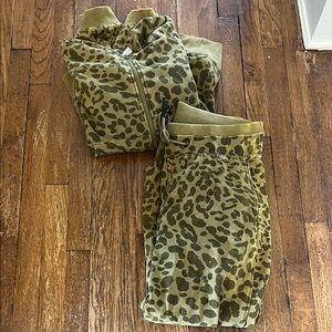 Women’s Leopard Print tracksuit